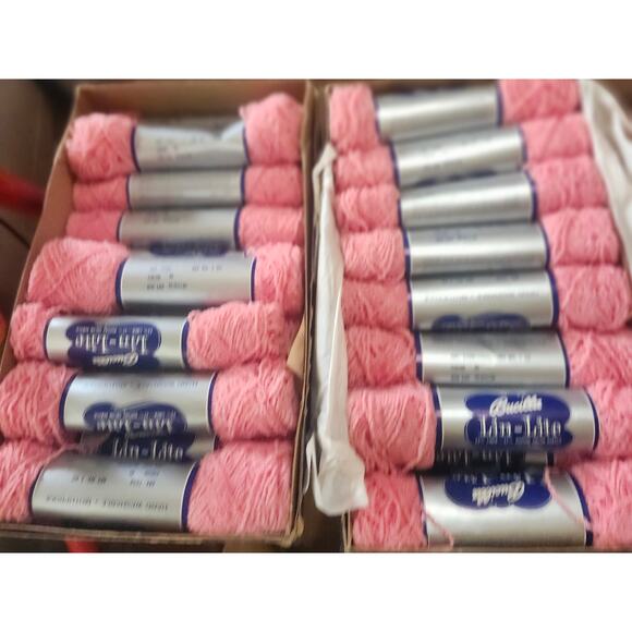 29 1 Oz Skiens Bucilla LinLite Rose w Box B9